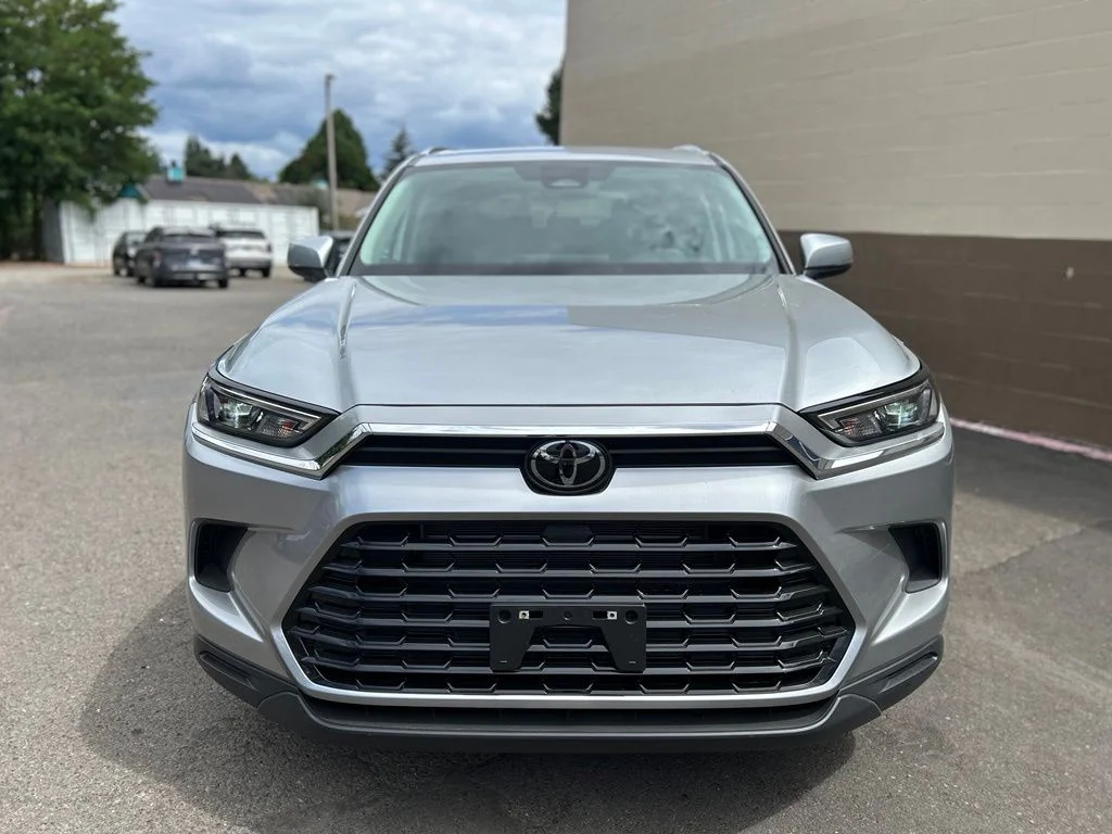Used 2025 Silver Toyota Limited image 10