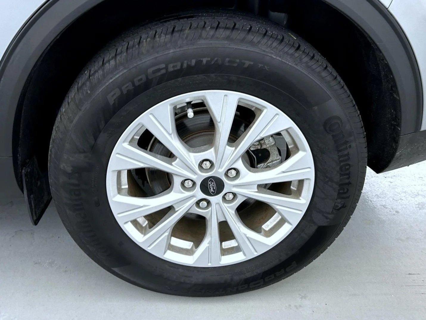 Used 2023 Silver Ford Active image 23