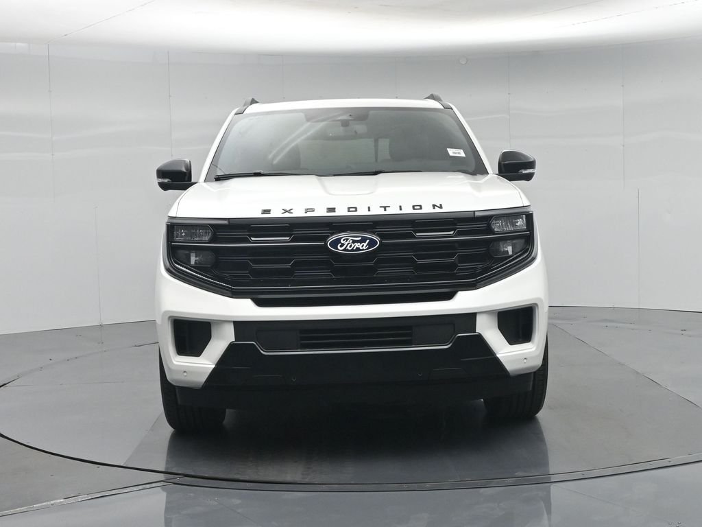New 2027 White Ford Platinum image 28
