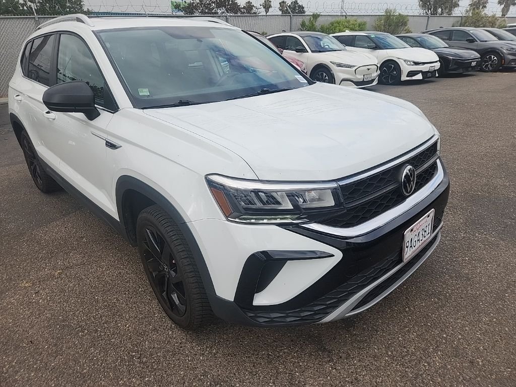 2022 Volkswagen Taos 1.5T SE's photo