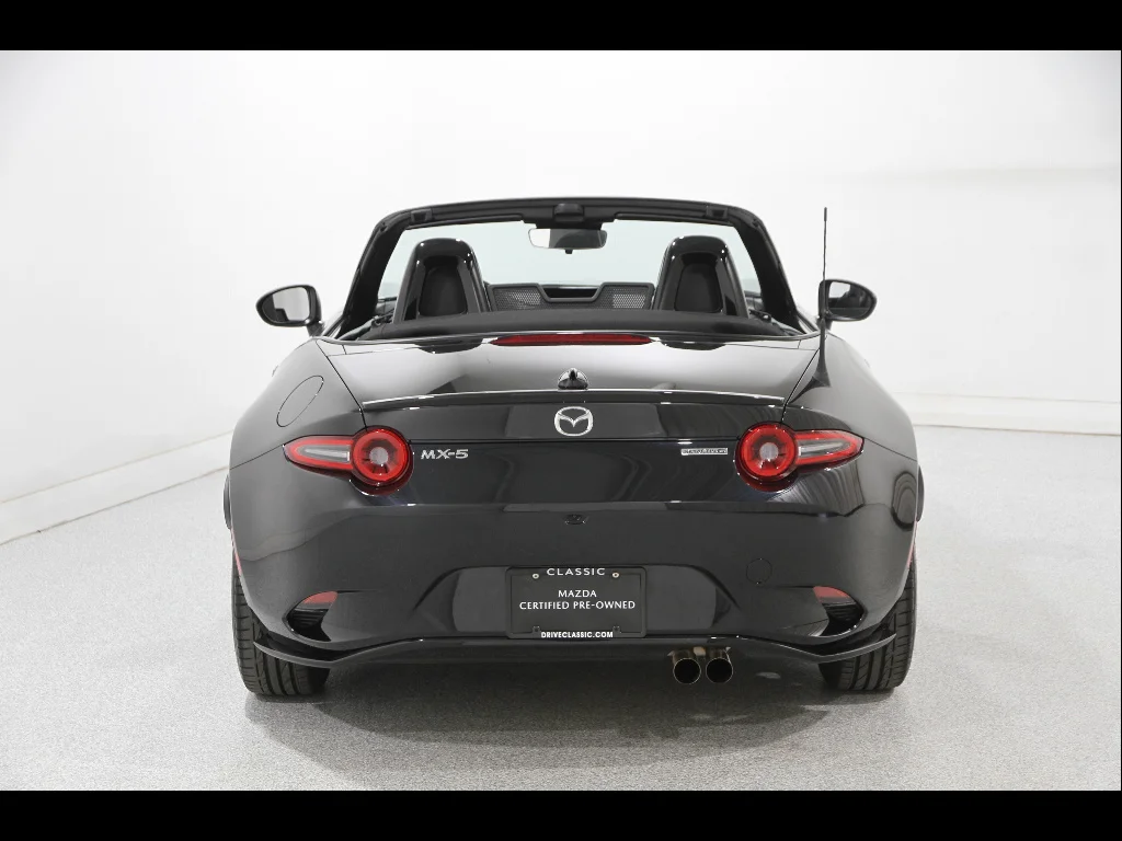 Certified Used 2024 Jet Black Mica Mazda Club image 20