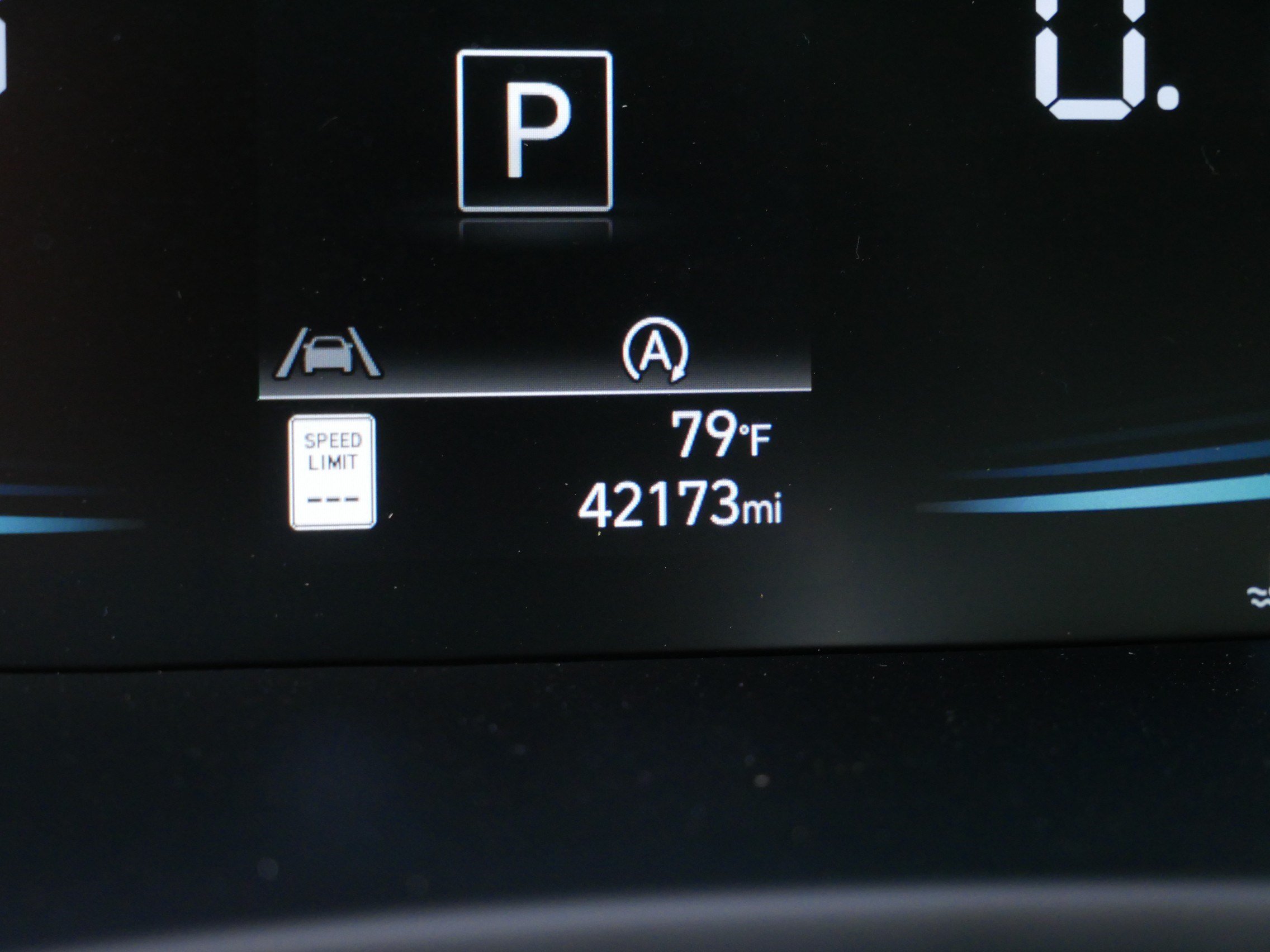 Used 2024 Typhoon Silver Hyundai SEL 7P image 31