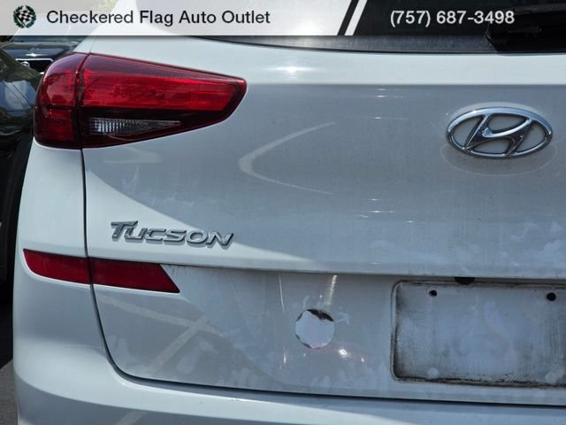 Used 2019 Dazzling White Hyundai SE image 7