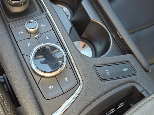 Used 2023 White Cadillac Sport image 27