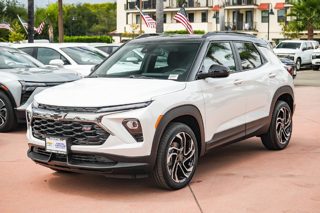 New 2026 Iridescent Pearl Tricoat Chevrolet RS image 3