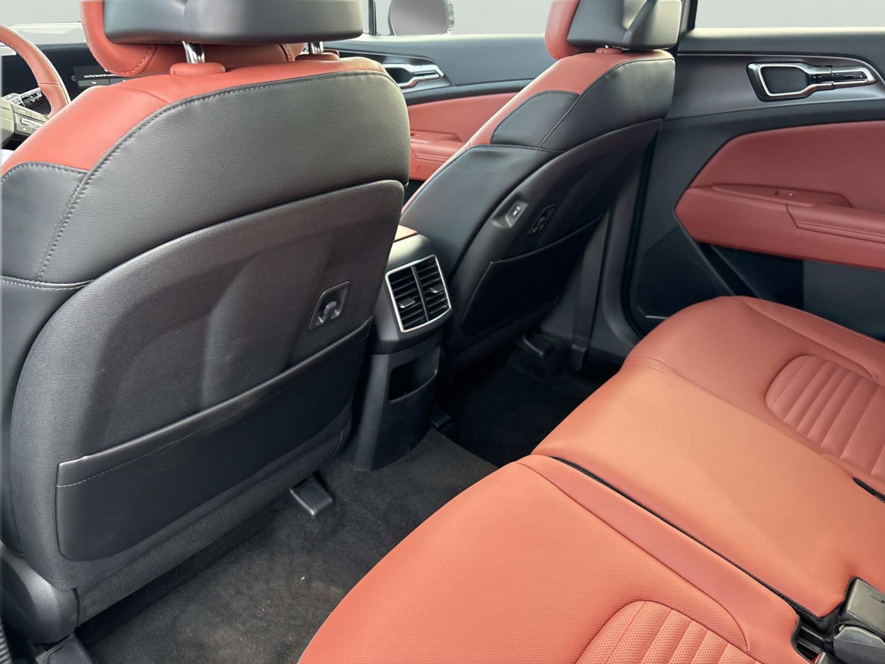 2026 Kia Sportage SX Prestige - Photo 17