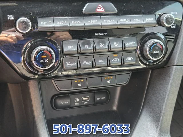 Used 2019 White Kia EX image 19