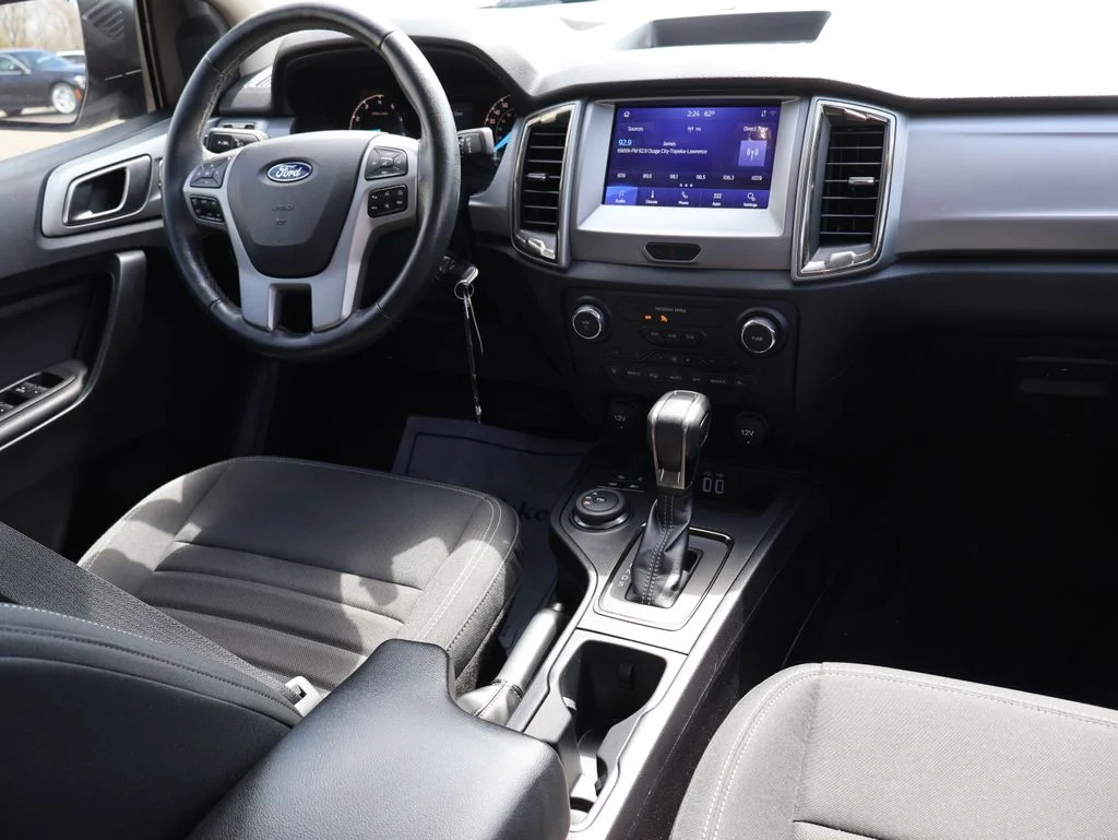 Used 2023 Silver Ford XLT image 16