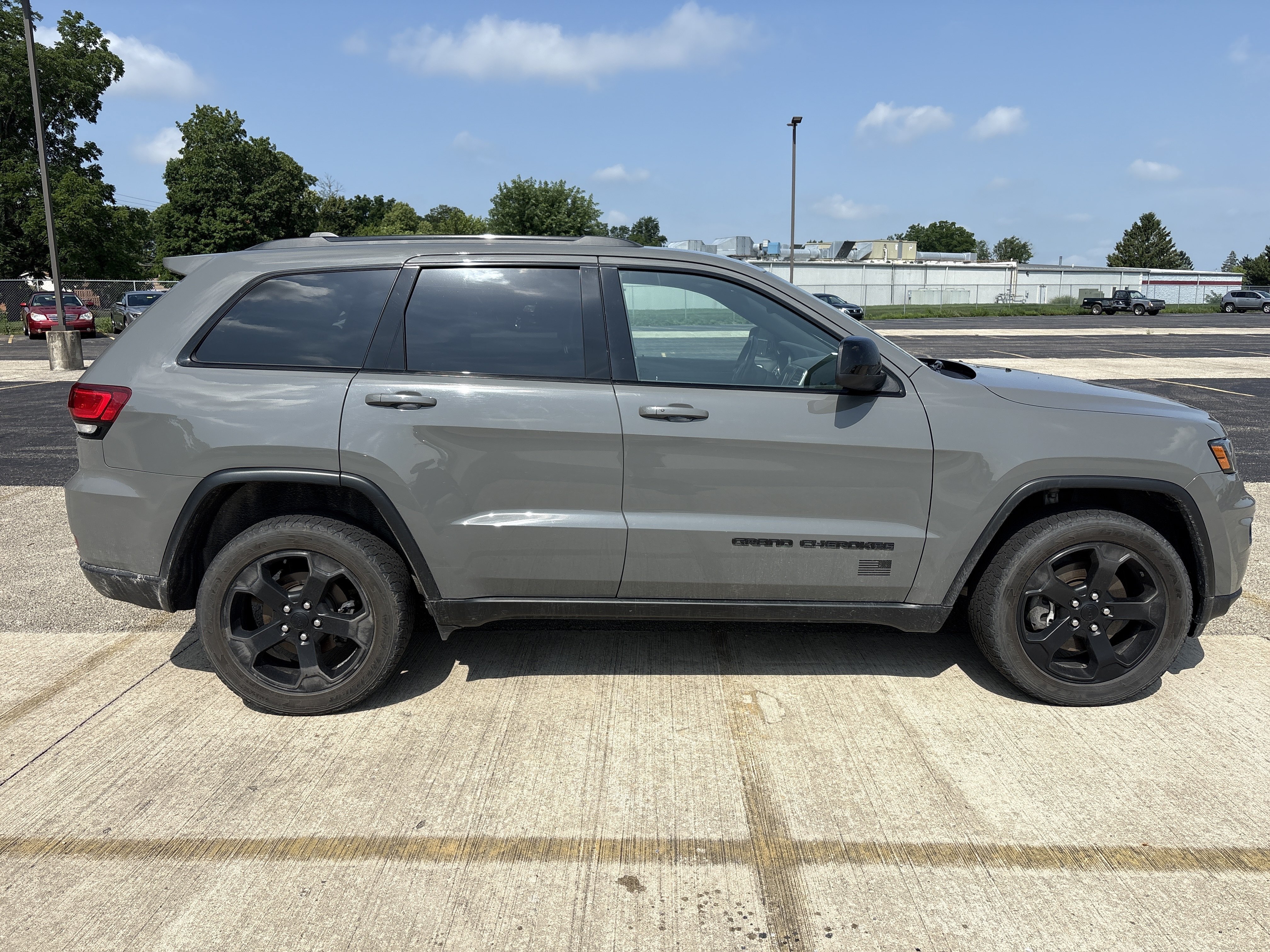 Used 2021 Sting-Gray Clearcoat Jeep Freedom image 3
