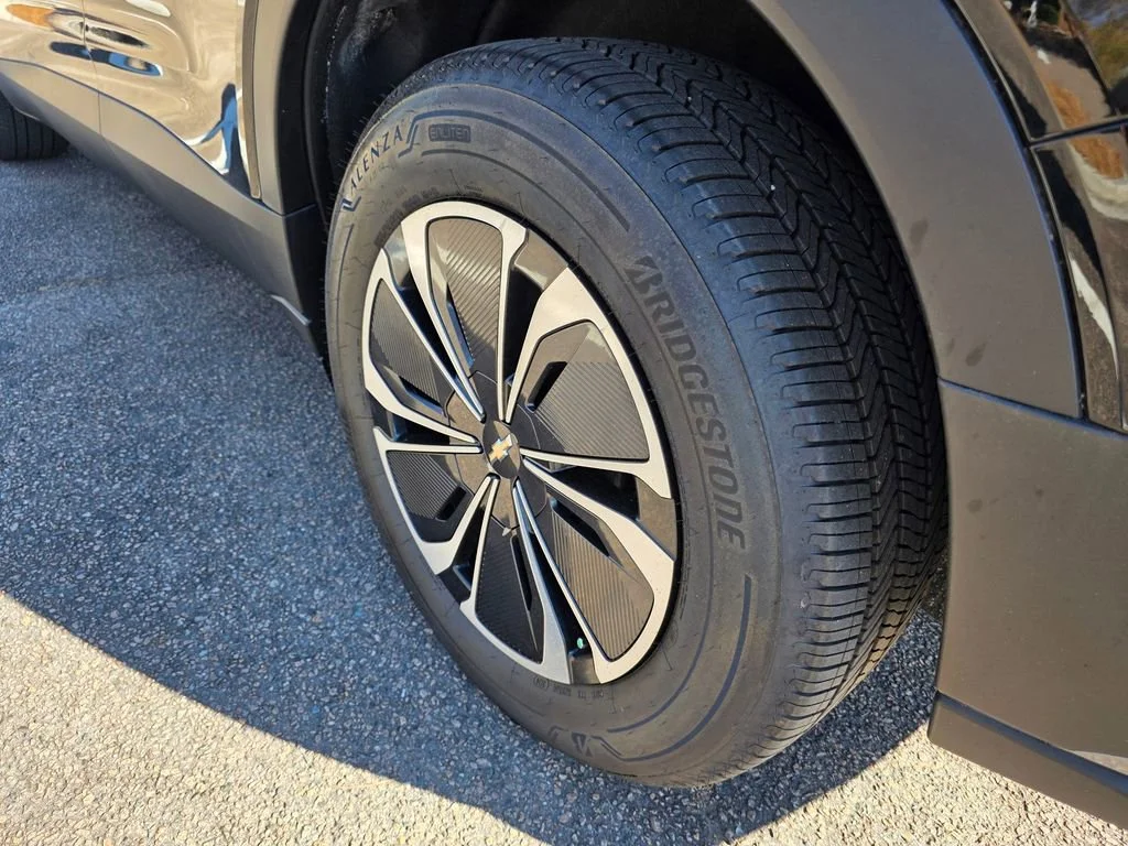 2025 Chevrolet Blazer EV LT - Photo 23