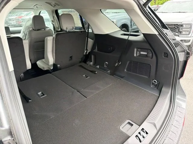 New 2026 Carbonized Gray Metallic Ford Active image 48