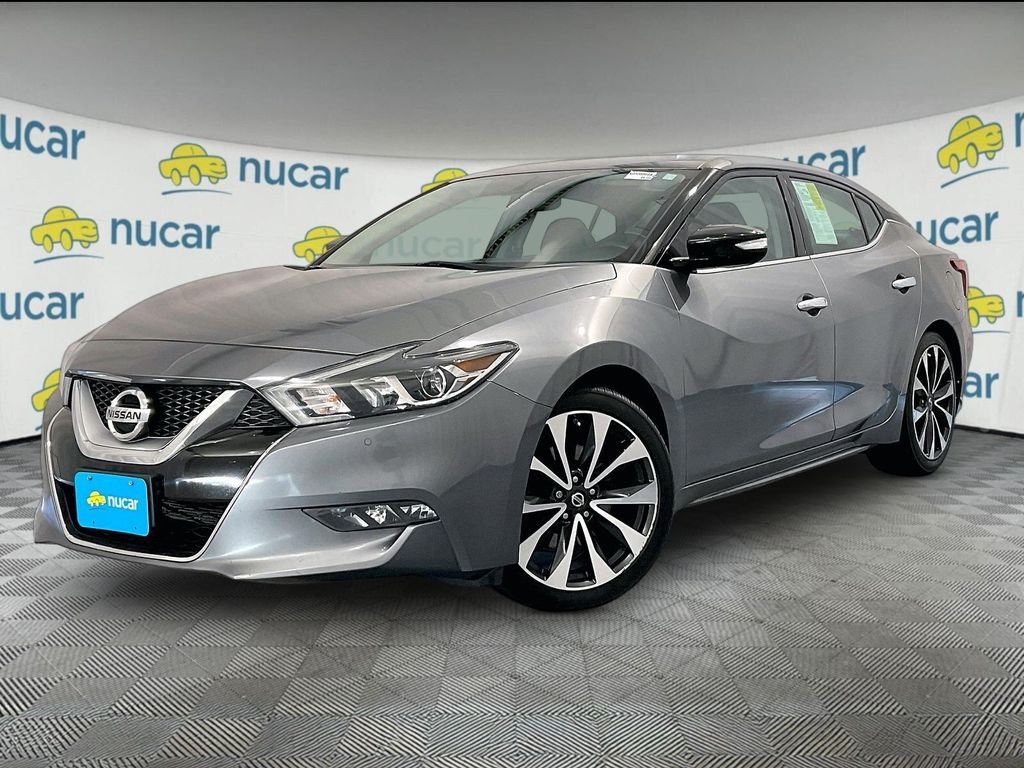 Used 2016 Gun Metallic Nissan SR image 3