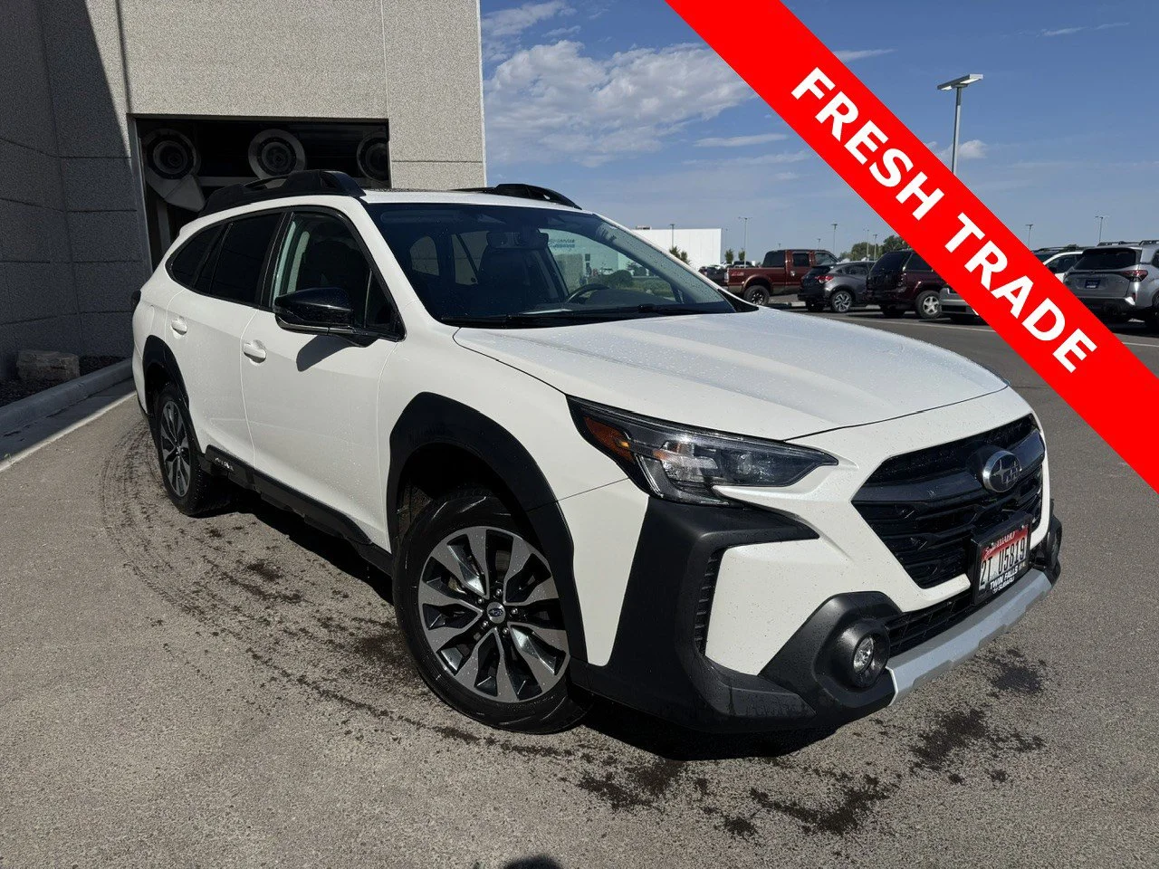 2023 Subaru Outback Limited's photo