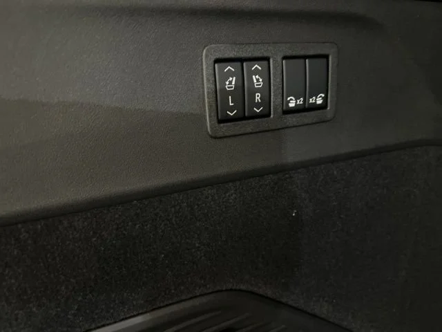 2026 Cadillac Escalade IQ Premium Sport - Photo 41