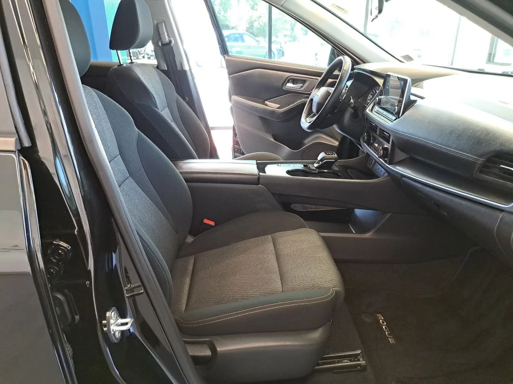 Used 2025 Black Nissan SV image 34