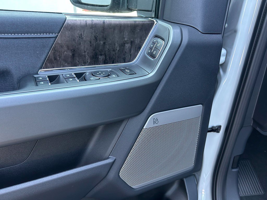 New 2026 Avalanche Ford F-250® Lariat® image 10