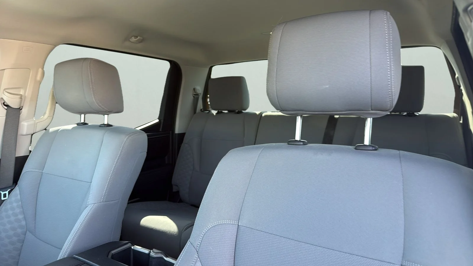 Used 2022  Toyota SR5 image 9