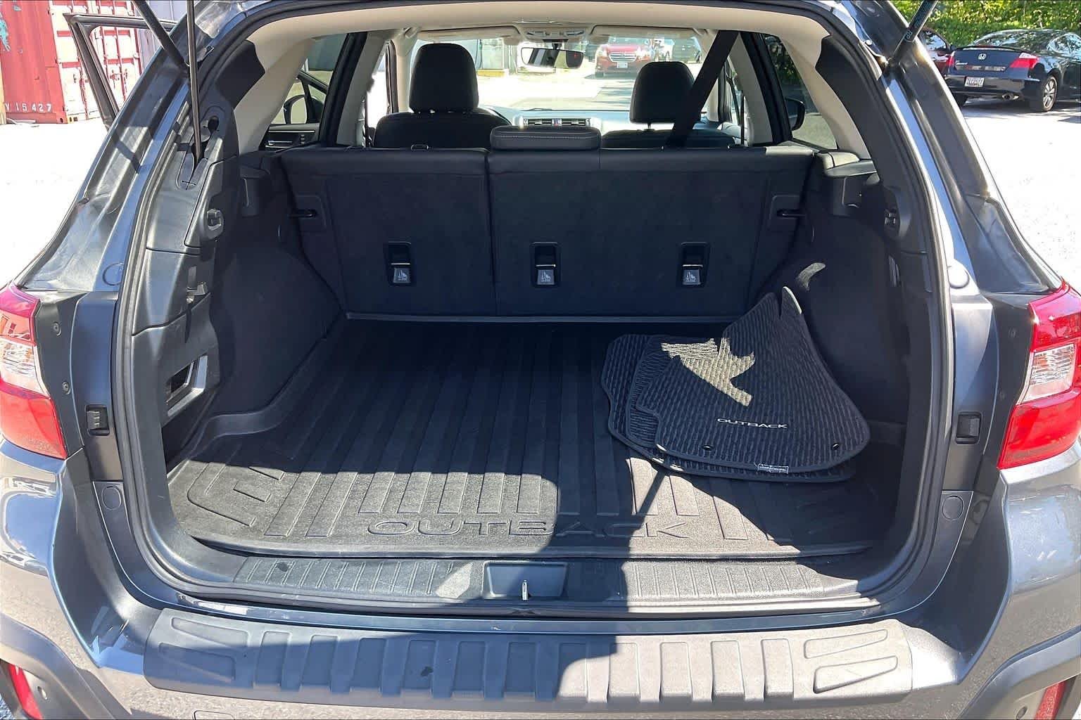 Used 2019 Magnetite Gray Metallic Subaru Limited image 34
