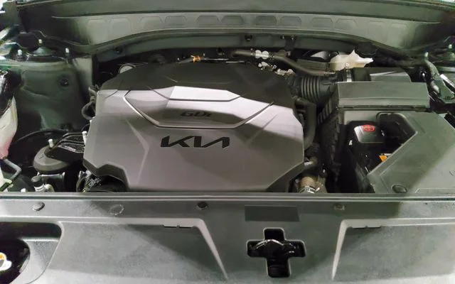 Used 2022 Black Kia SX image 9