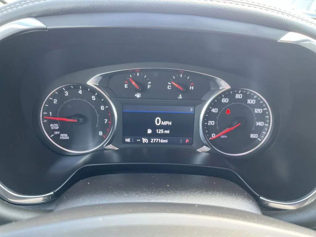 Used 2024 White Chevrolet LT image 15