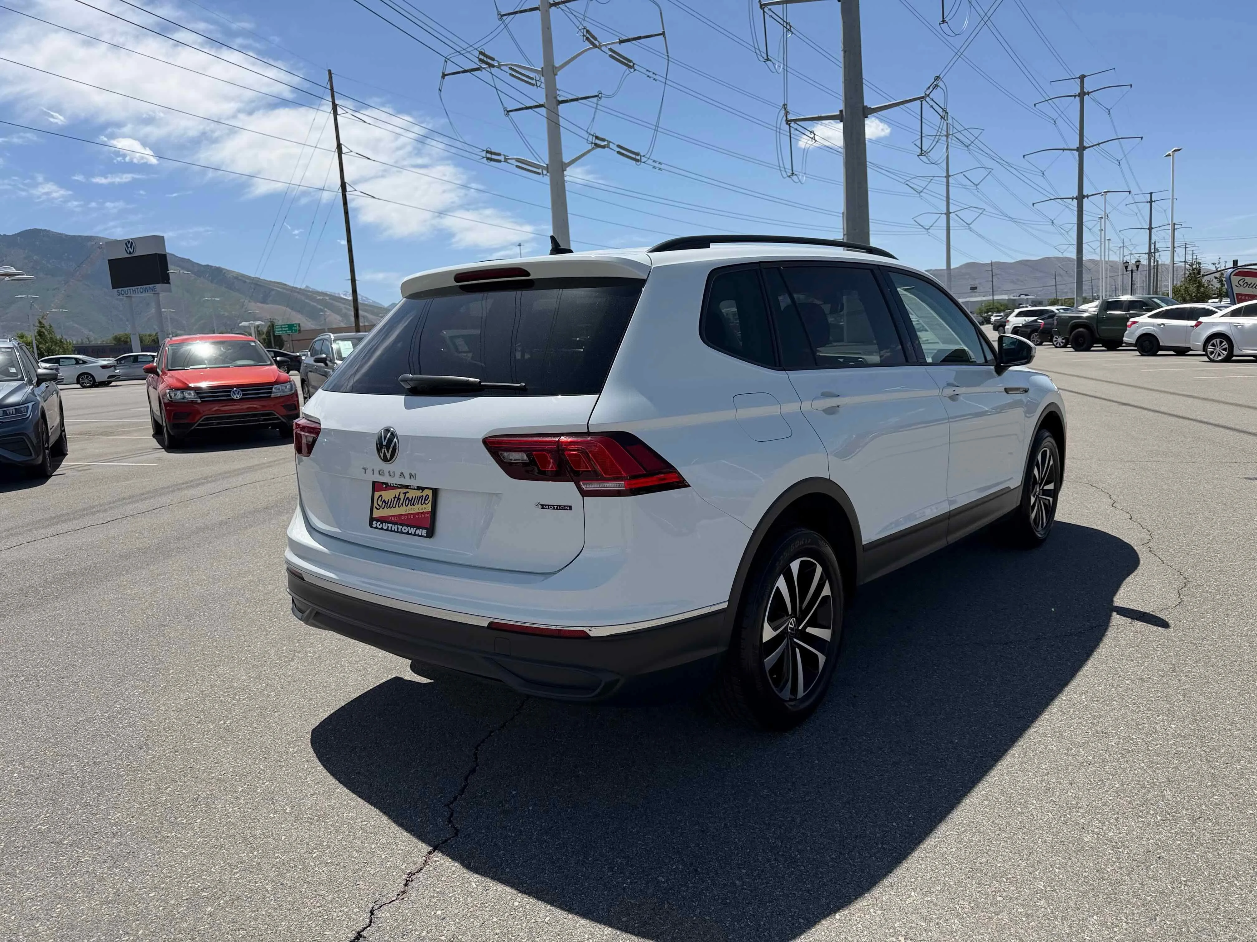 Used 2023 Pure White Volkswagen S image 5