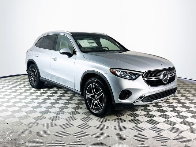 2026 Mercedes-Benz GLC Base