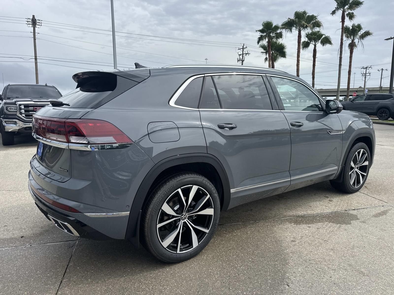New 2026 Gray Volkswagen SEL Premium R-Line image 4