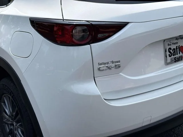 Used 2020 Snowflake White Pearl Mazda Touring image 11