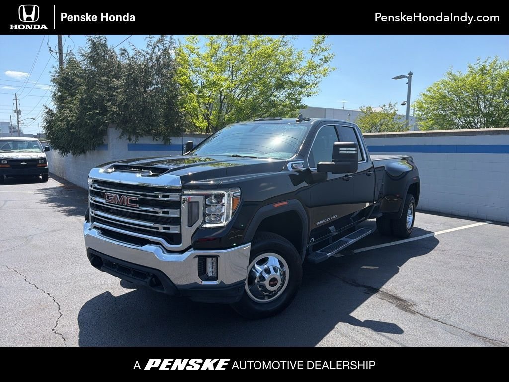2022 GMC Sierra 4WD Double Cab Long Box DRW SLE's photo
