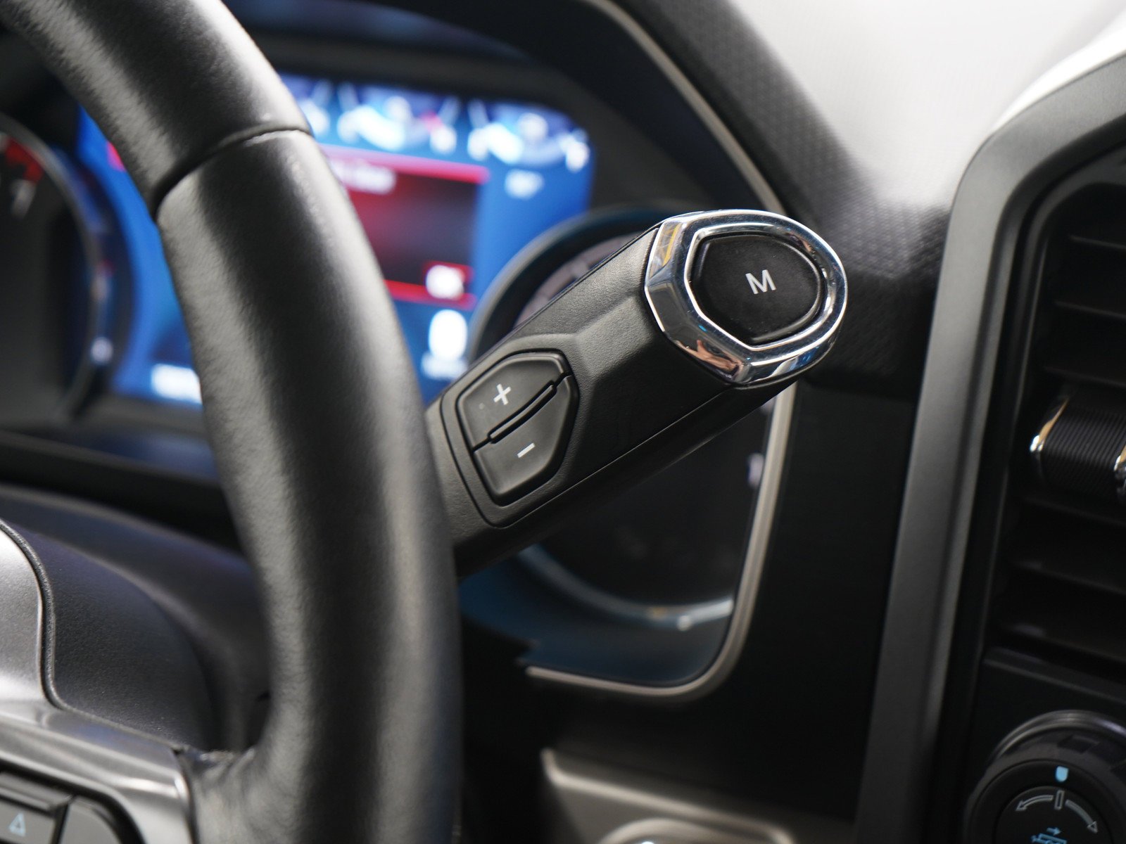 Used 2021 AGATE BLACK METALLIC Ford  image 19