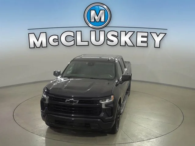 Used 2023 Gray Chevrolet RST image 5