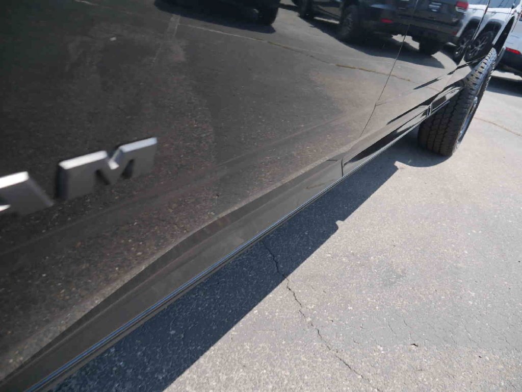 Used 2025 Black Ram Laramie image 19