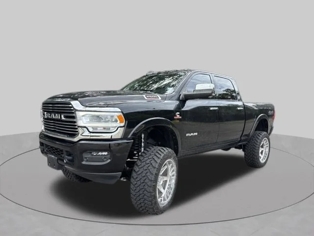 Used 2022 Black Ram Laramie image 3