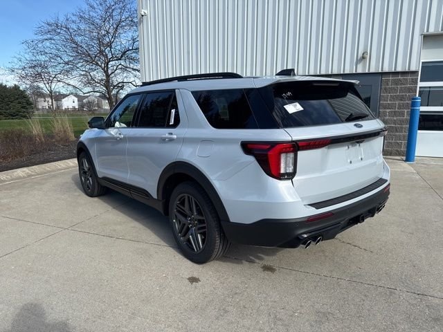 New 2026 Space White Metallic Ford ST image 8