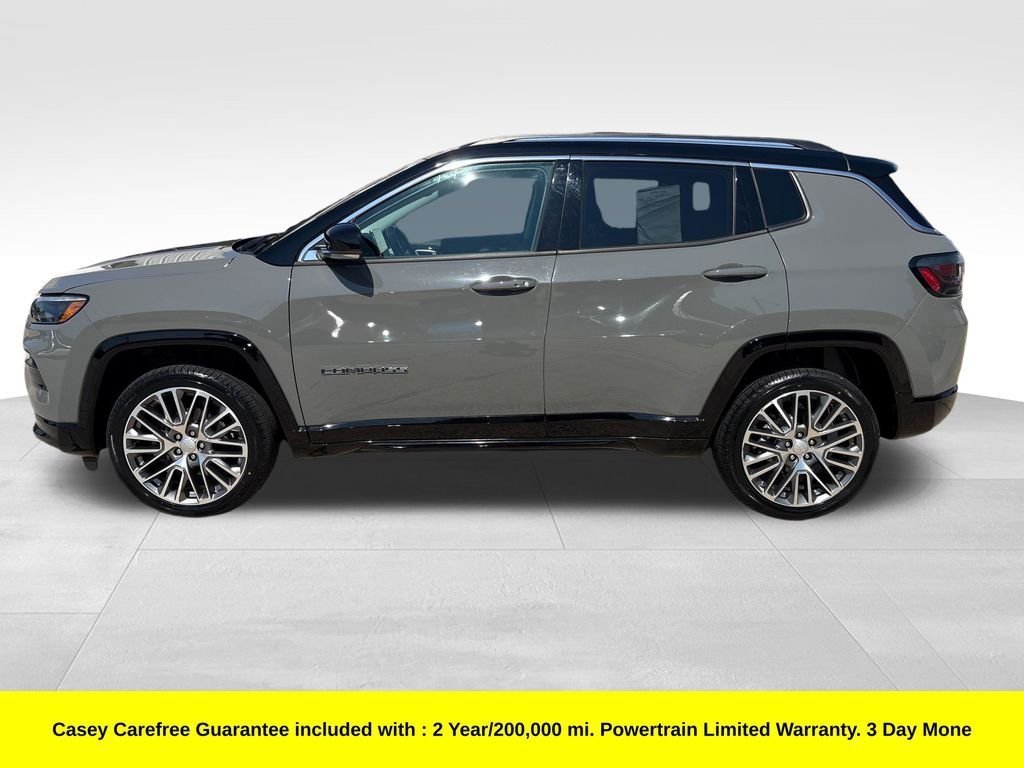 Used 2022 Gray Jeep Limited image 2