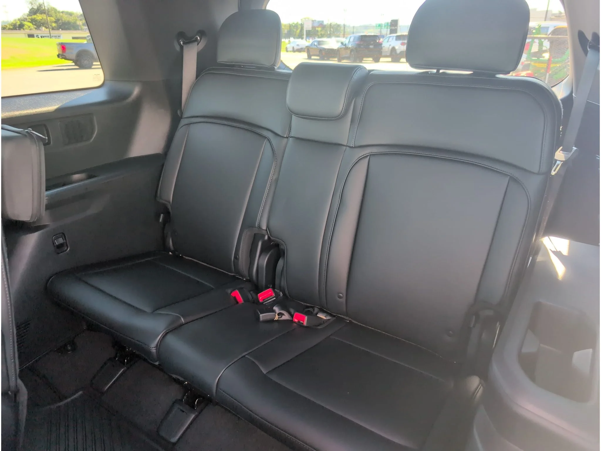New 2027 Wolf Gray Kia X-LINE SX image 37