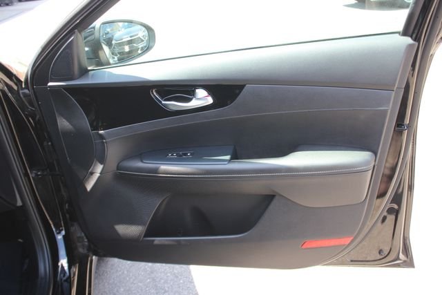 Certified Used 2020 Black Kia EX image 30