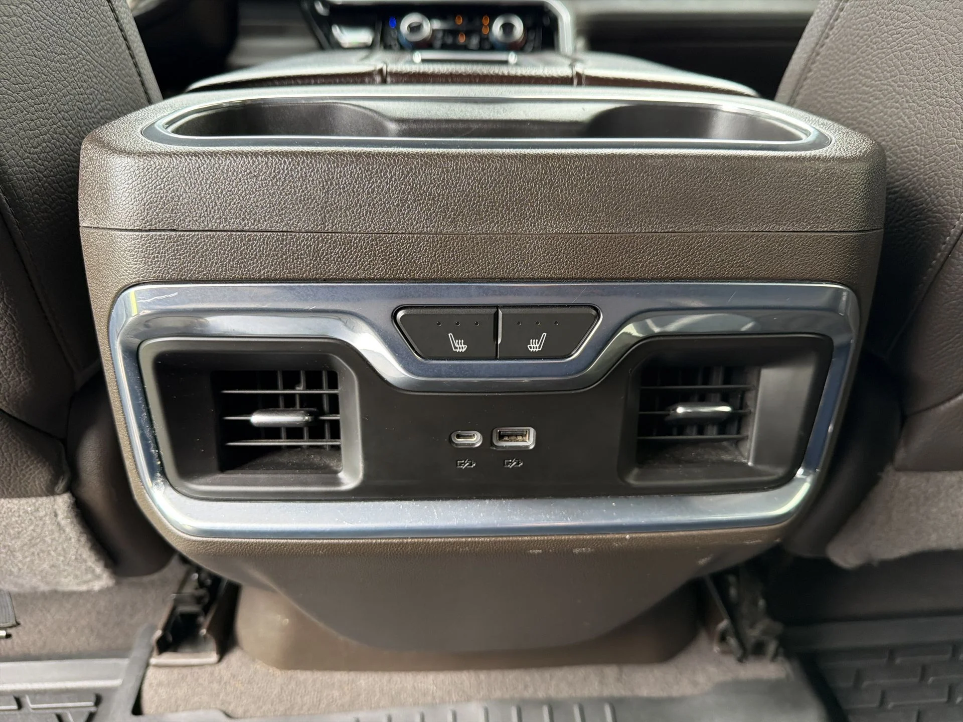 Certified Used 2022 Cayenne Red Tintcoat GMC Denali image 4