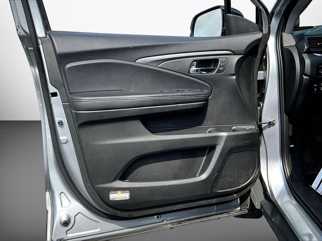 Used 2023  Honda RTL-E image 21