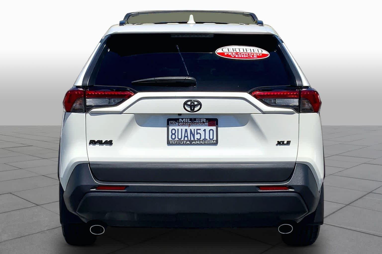 Certified Used 2021 Blizzard Pearl Toyota XLE Premium image 4