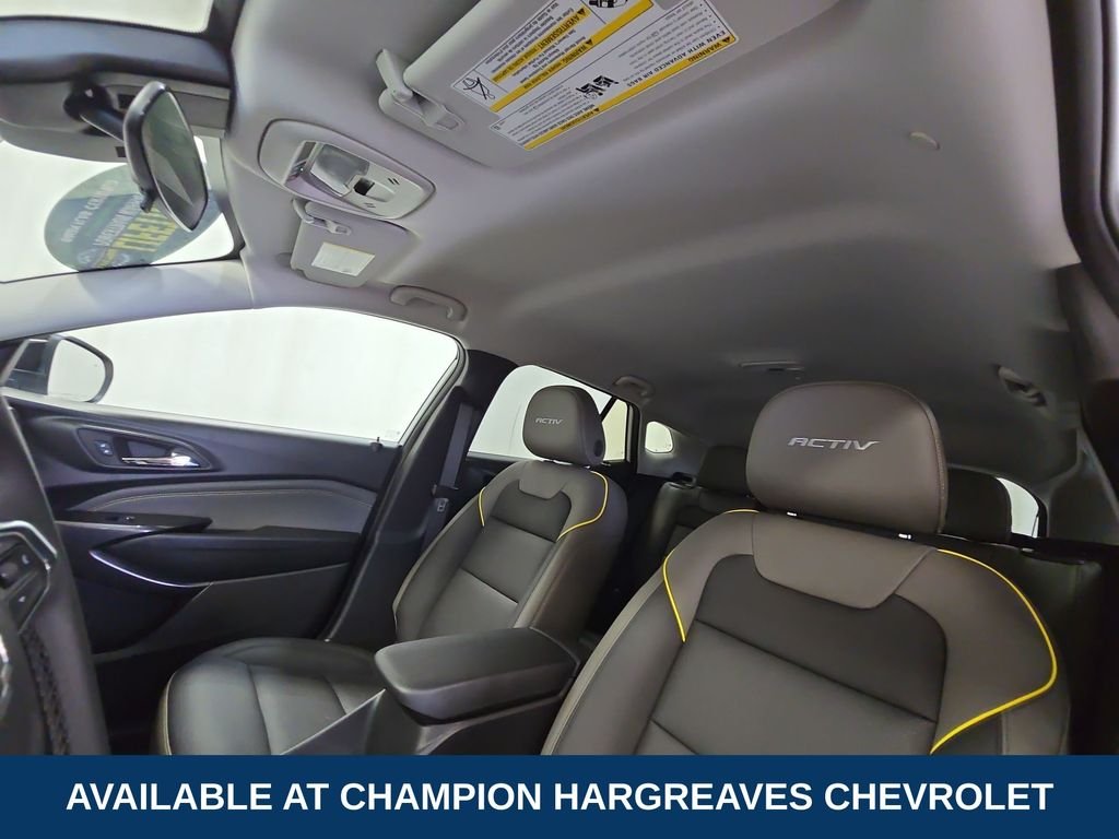 Used 2025 Summit White Chevrolet ACTIV image 25