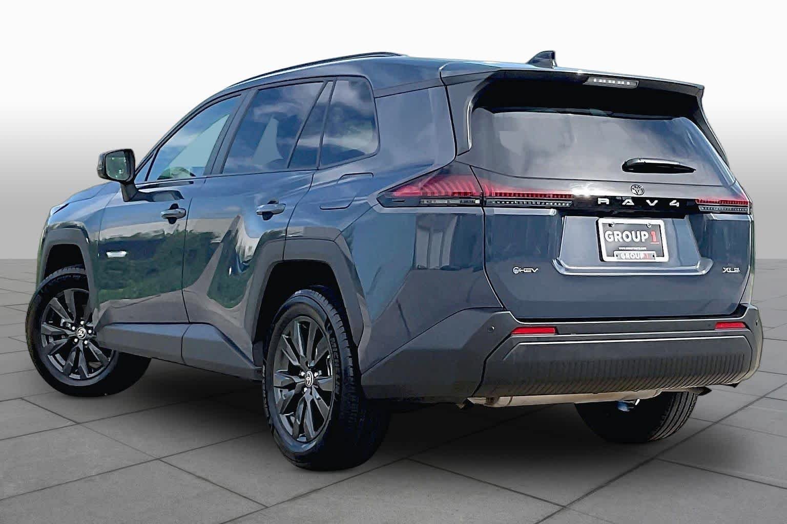Certified Used 2026 Storm Cloud Toyota XLE Premium image 11