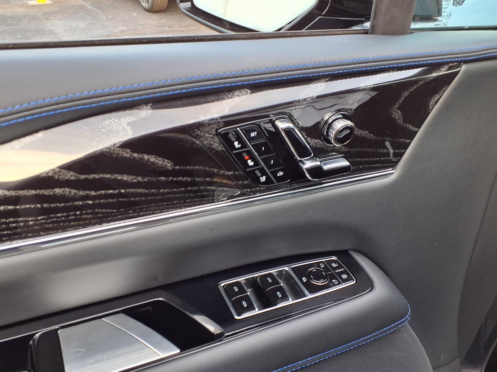 2026 Cadillac Escalade IQL Sport - Photo 16