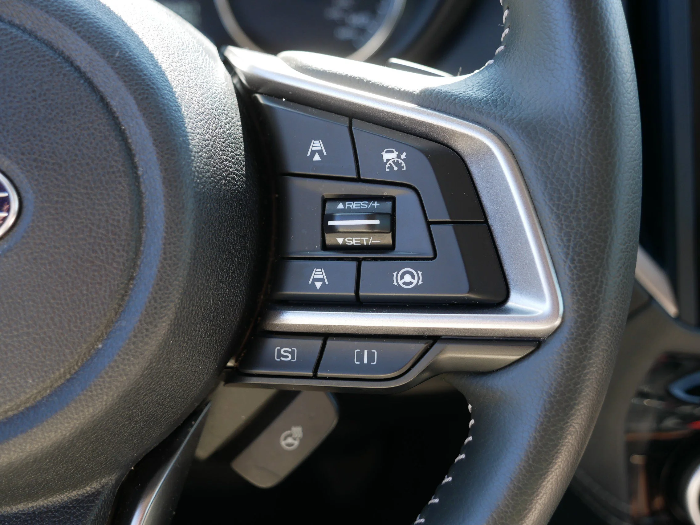 Used 2023 Crystal Black Silica Subaru Touring image 30