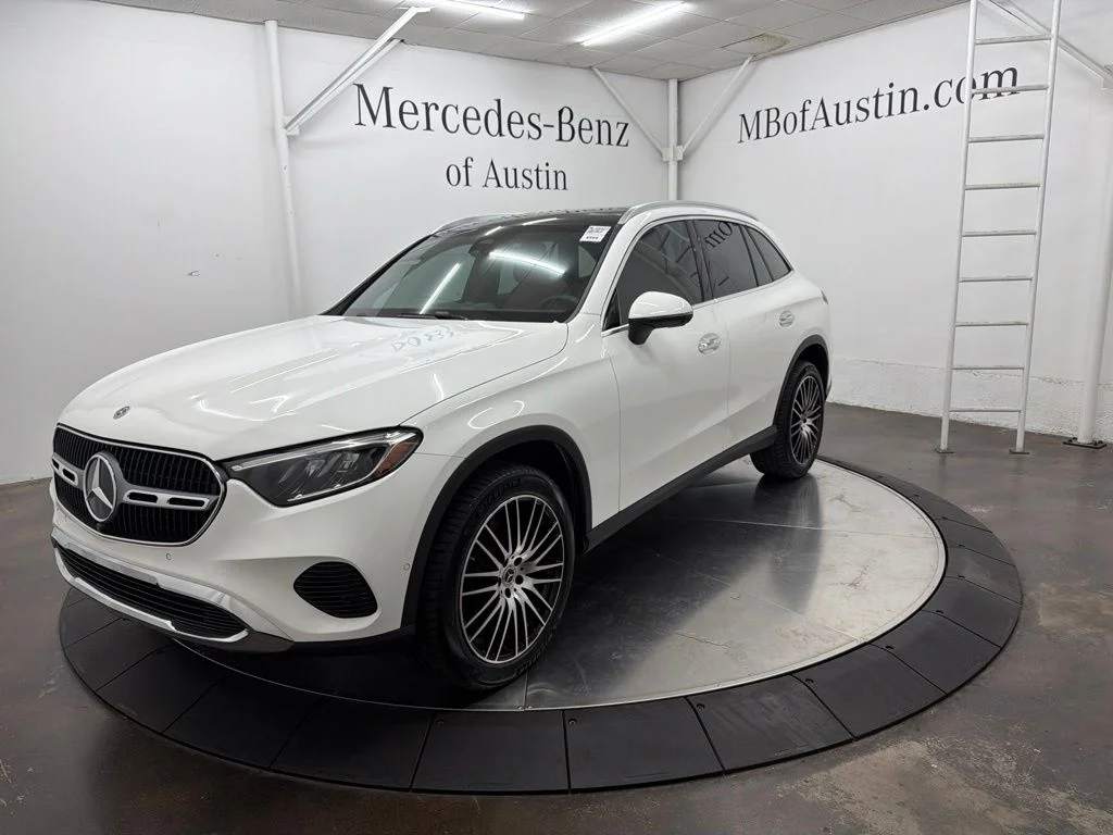 Certified Used 2026 White Mercedes-Benz GLC 300 image 3