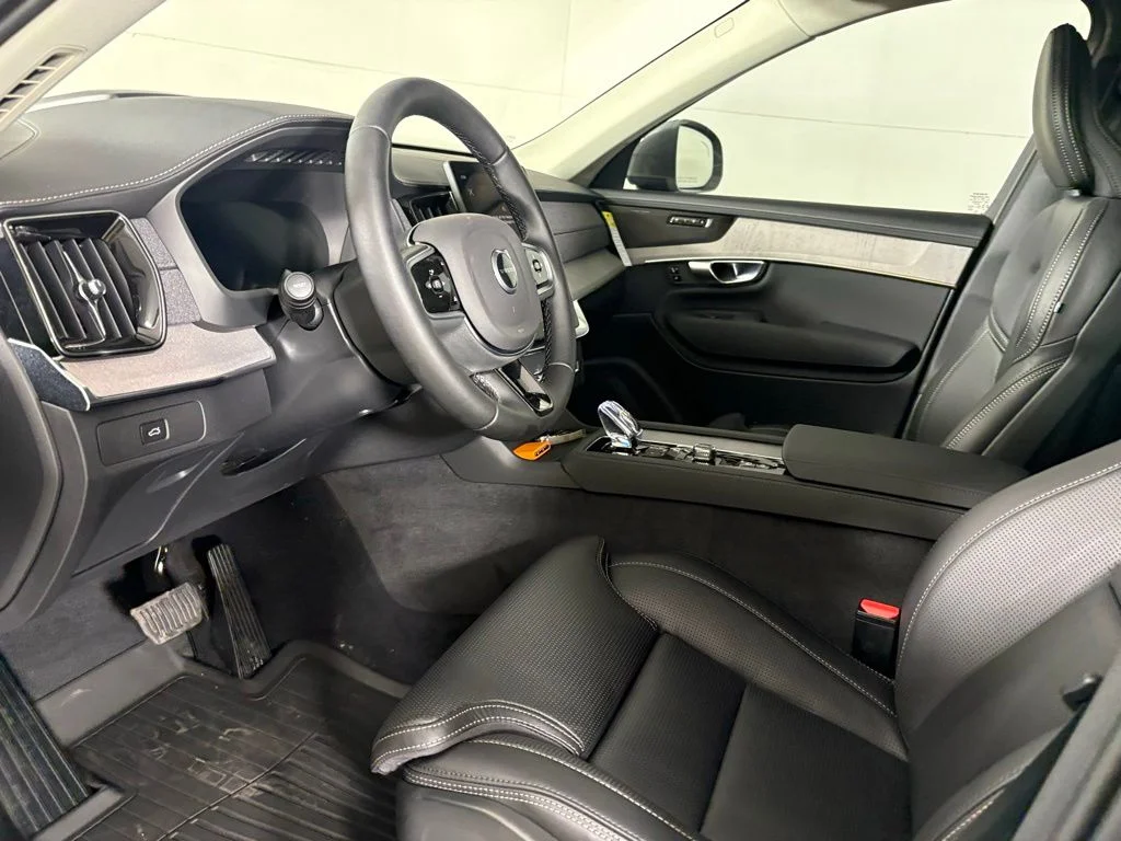 New 2026 Vapour Grey Volvo Ultra image 21