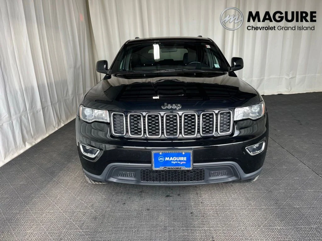 Used 2020 Black Jeep Laredo E image 27