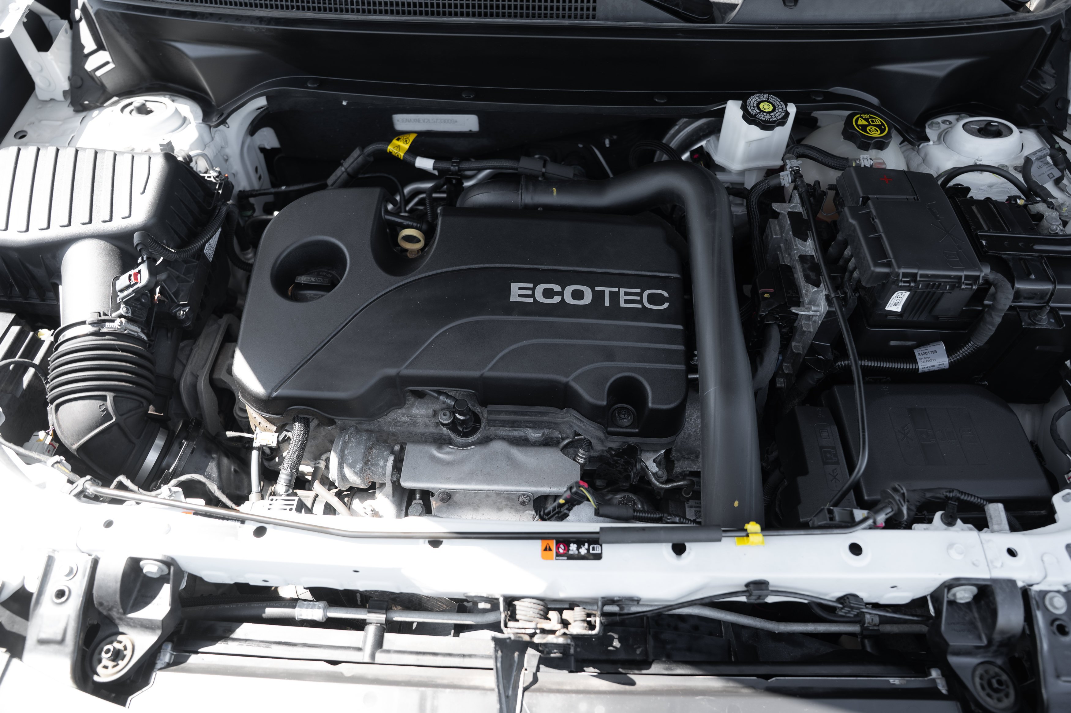 Used 2020 Summit White Chevrolet Premier image 30