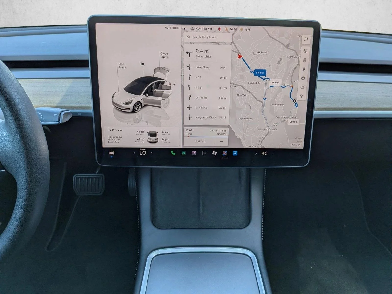 Used 2022 Pearl White Multi-Coat Tesla Long Range image 15