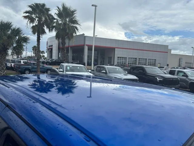 Used 2024 Blue Nissan SV image 7